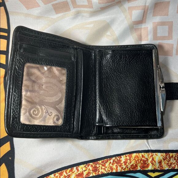 Brighton Bellissimo Heart Small Wallet - Picture 4 of 11